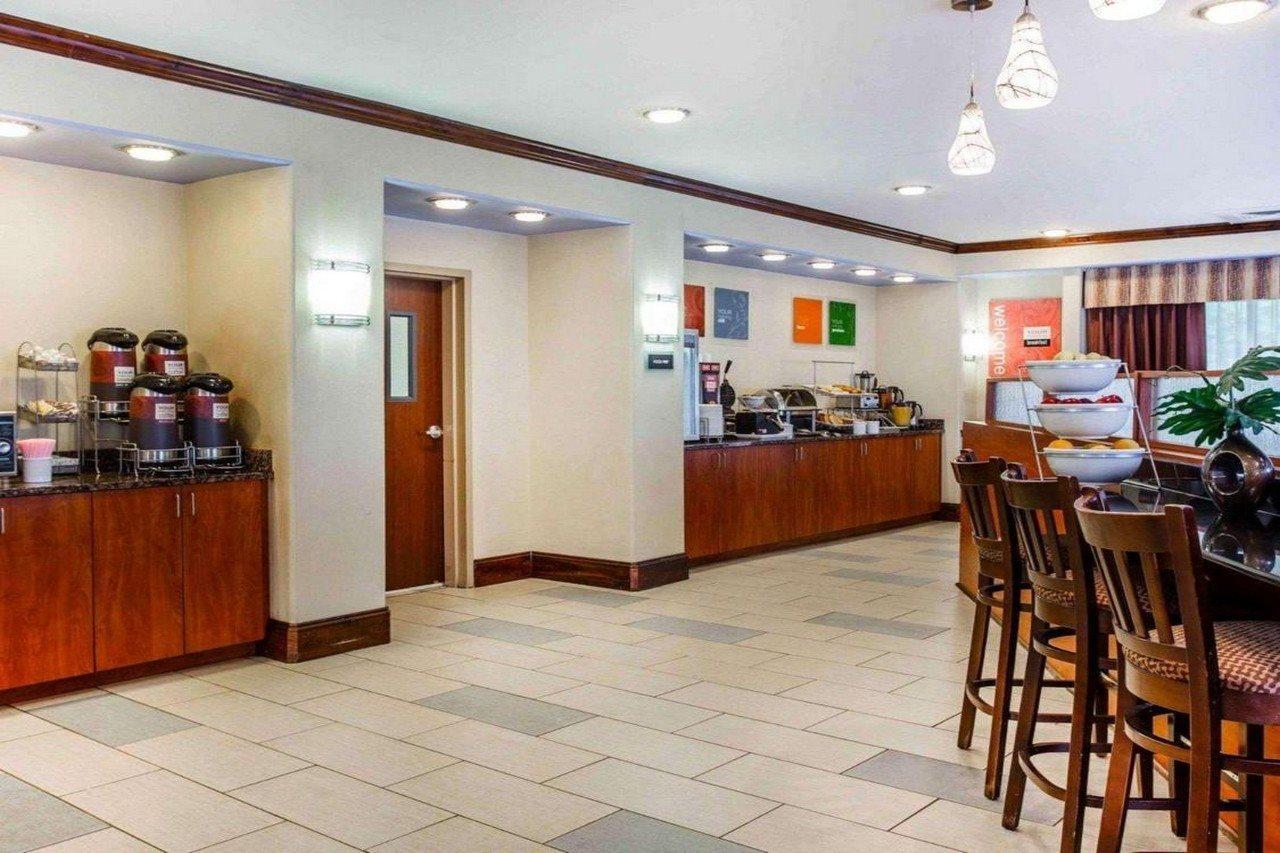 Comfort Suites At Kennesaw State University Buitenkant foto