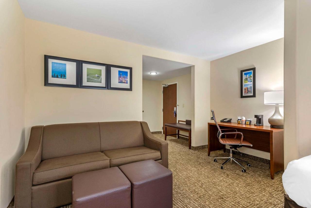 Comfort Suites At Kennesaw State University Buitenkant foto
