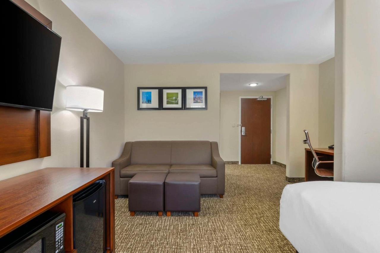 Comfort Suites At Kennesaw State University Buitenkant foto