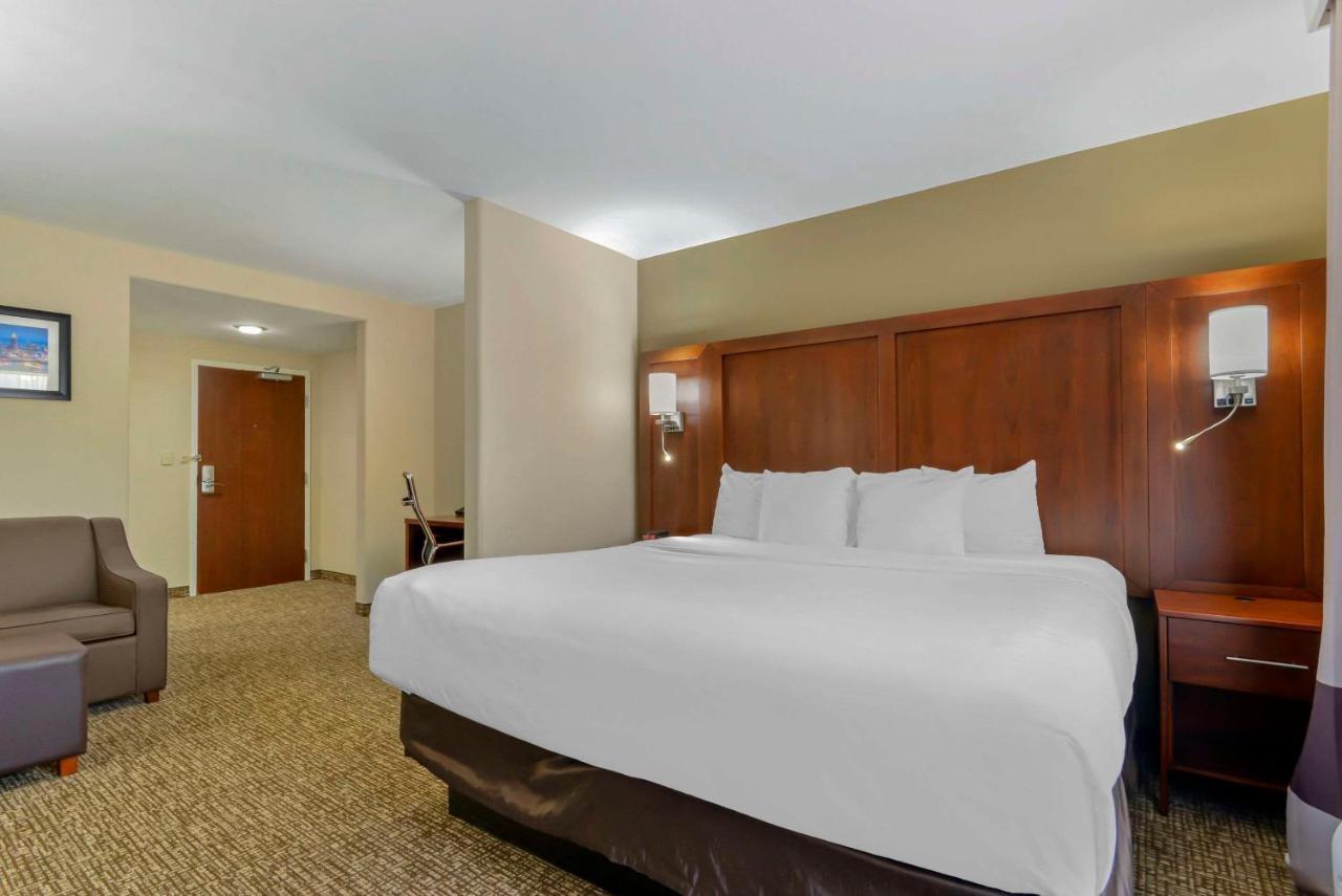 Comfort Suites At Kennesaw State University Buitenkant foto
